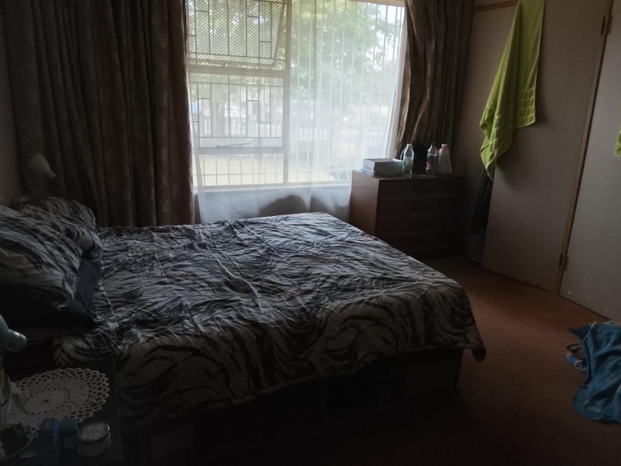 3 Bedroom Property for Sale in Tulisa Park Gauteng