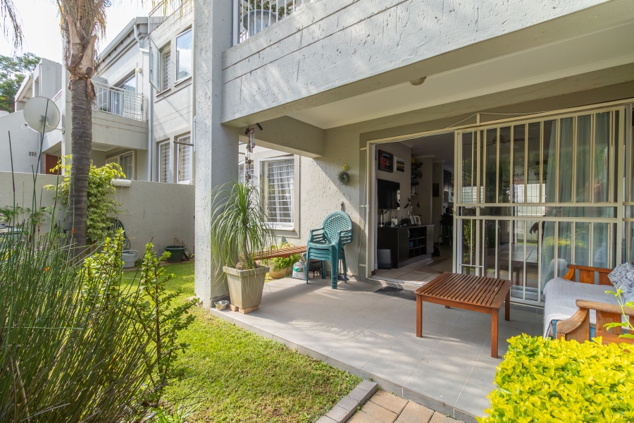 2 Bedroom Property for Sale in Sunninghill Gauteng