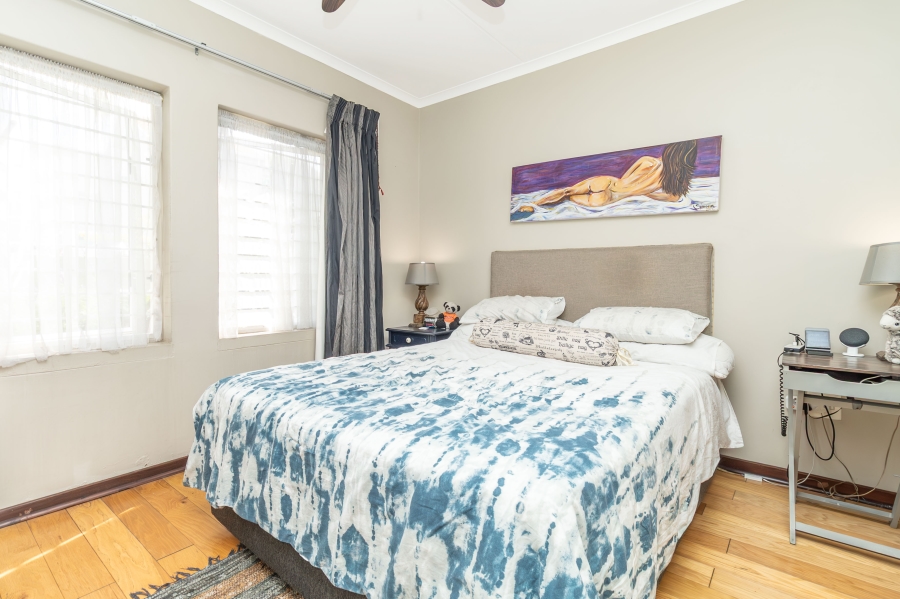 2 Bedroom Property for Sale in Sunninghill Gauteng