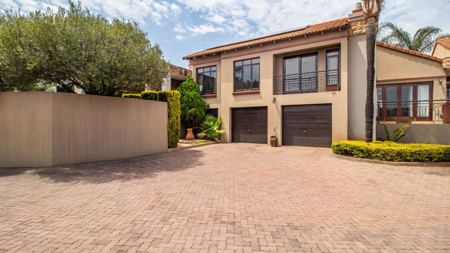 3 Bedroom Property for Sale in Moreleta Park Gauteng