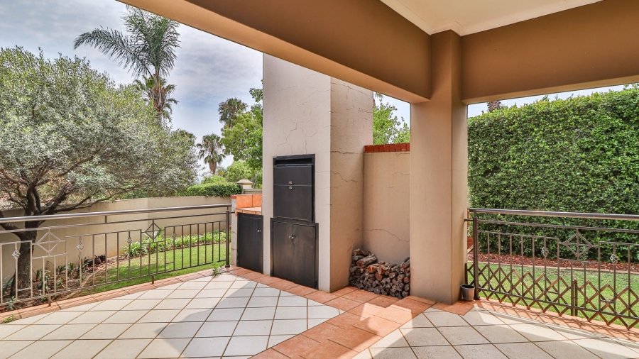 3 Bedroom Property for Sale in Moreleta Park Gauteng