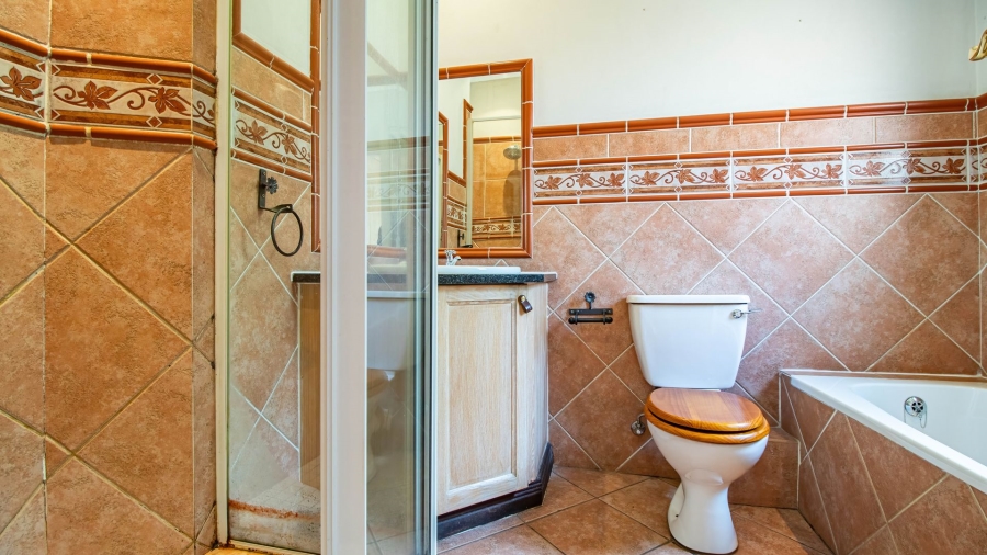 3 Bedroom Property for Sale in Moreleta Park Gauteng