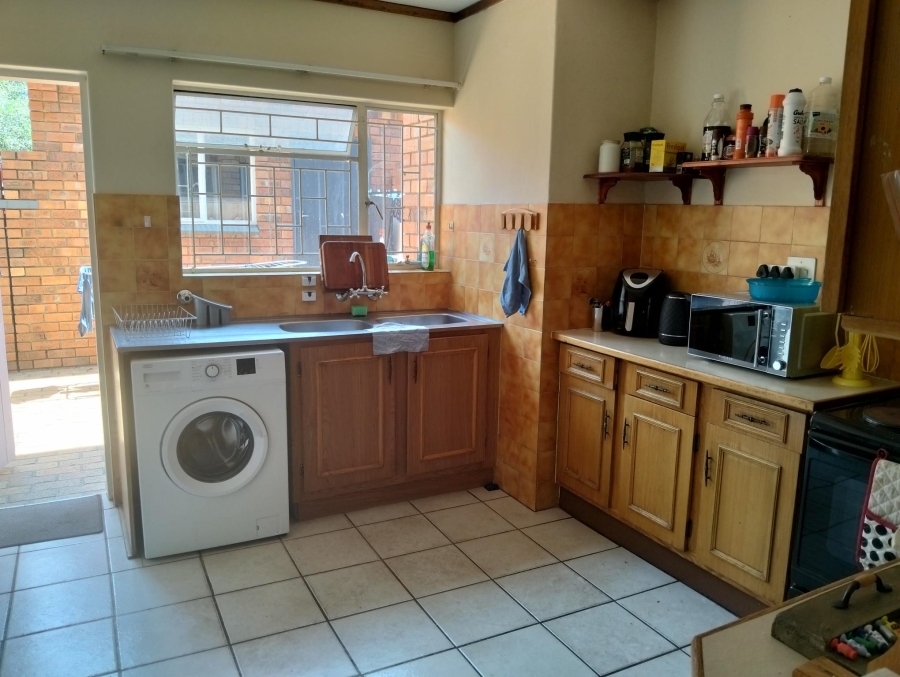 3 Bedroom Property for Sale in Garsfontein Gauteng