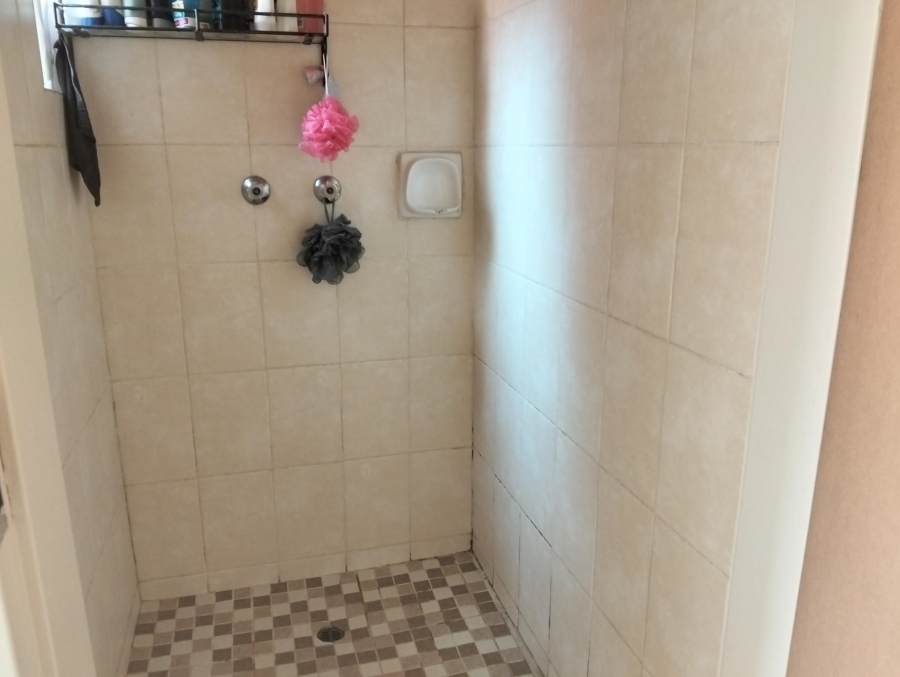 3 Bedroom Property for Sale in Garsfontein Gauteng