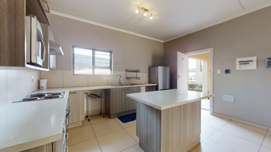 To Let 3 Bedroom Property for Rent in Lilianton Gauteng