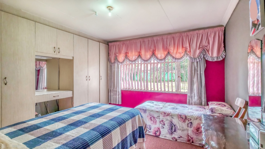 2 Bedroom Property for Sale in Witpoortjie Gauteng