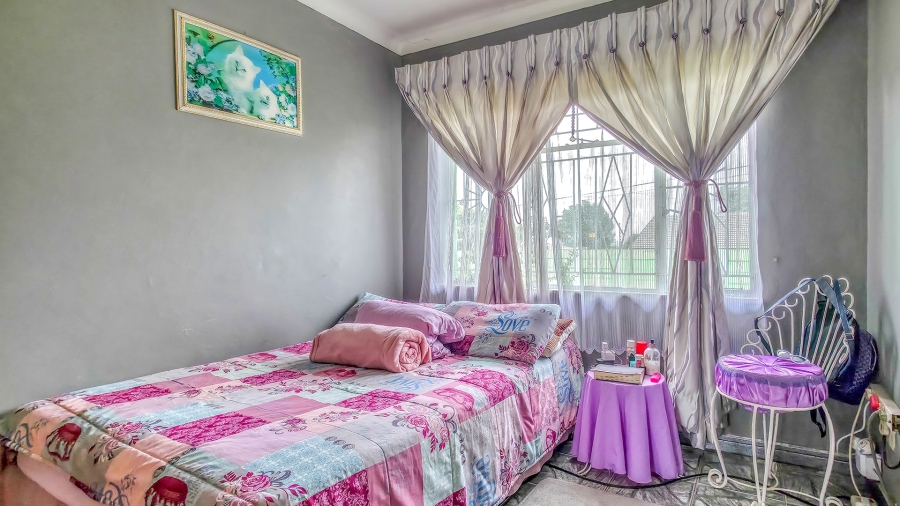 2 Bedroom Property for Sale in Witpoortjie Gauteng