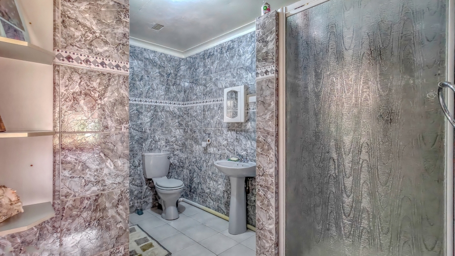 2 Bedroom Property for Sale in Witpoortjie Gauteng