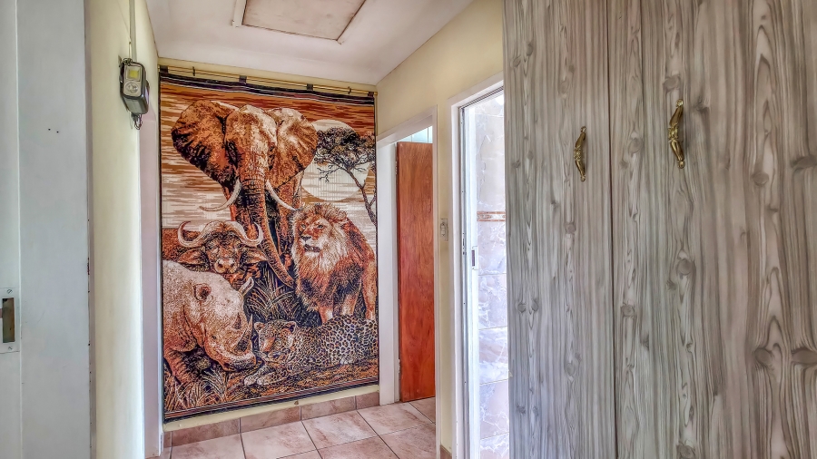 2 Bedroom Property for Sale in Witpoortjie Gauteng