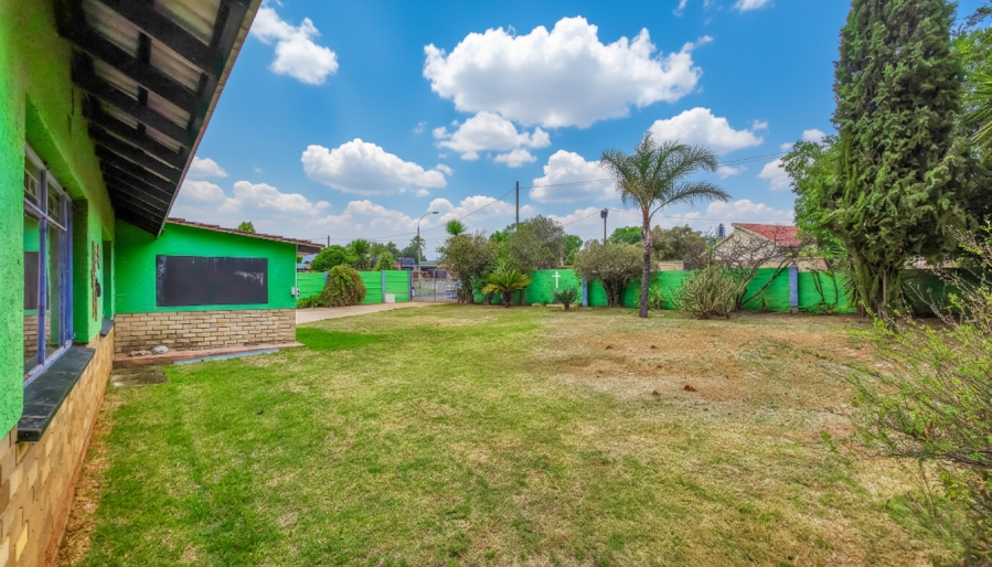 2 Bedroom Property for Sale in Witpoortjie Gauteng