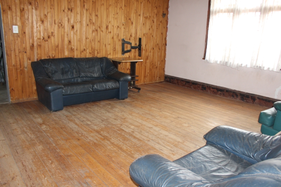 4 Bedroom Property for Sale in Roodepoort North Gauteng