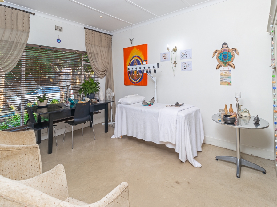 6 Bedroom Property for Sale in Houghton Estate Gauteng