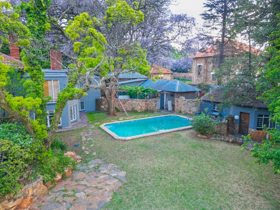 6 Bedroom Property for Sale in Houghton Estate Gauteng