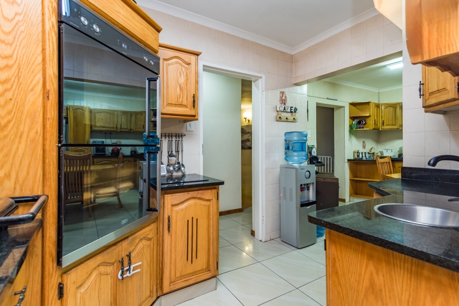 4 Bedroom Property for Sale in Noordheuwel Gauteng