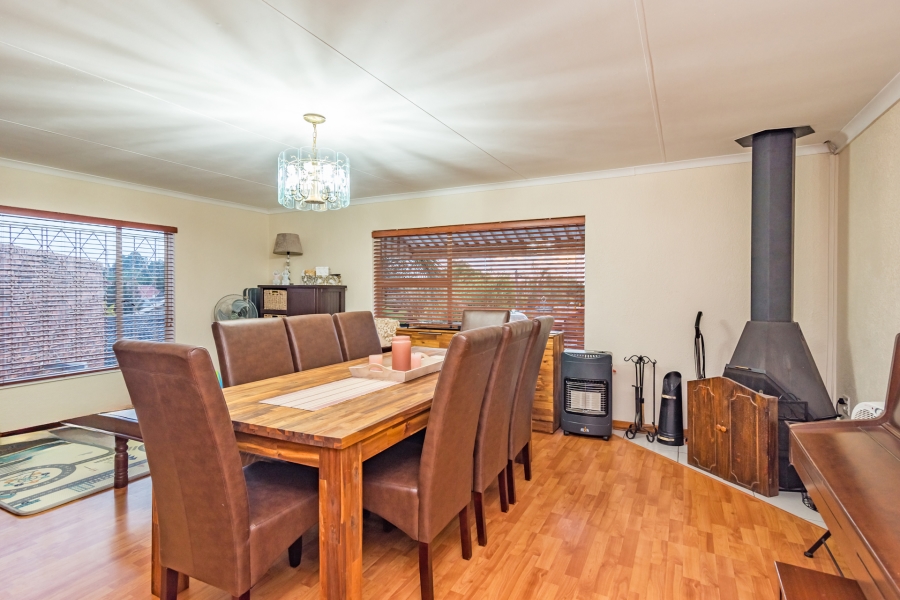 4 Bedroom Property for Sale in Noordheuwel Gauteng