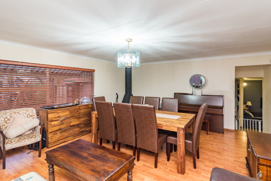 4 Bedroom Property for Sale in Noordheuwel Gauteng