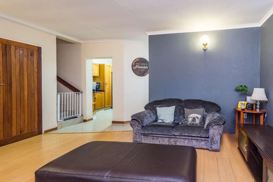 4 Bedroom Property for Sale in Noordheuwel Gauteng