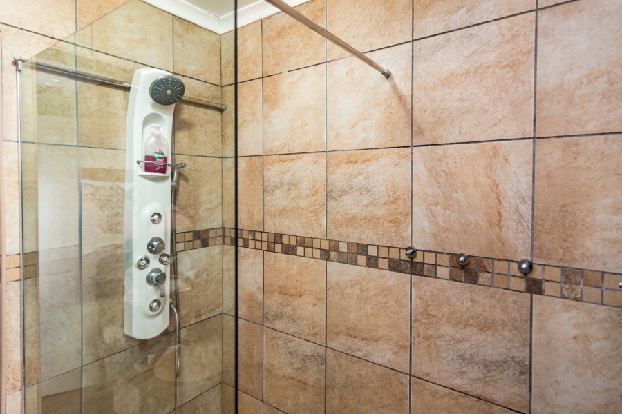 4 Bedroom Property for Sale in Noordheuwel Gauteng