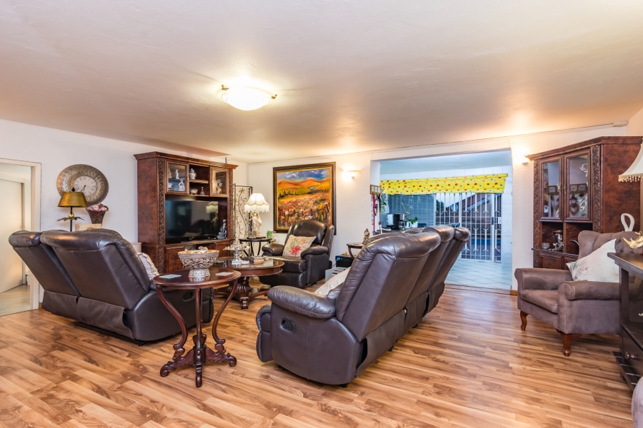 4 Bedroom Property for Sale in Noordheuwel Gauteng