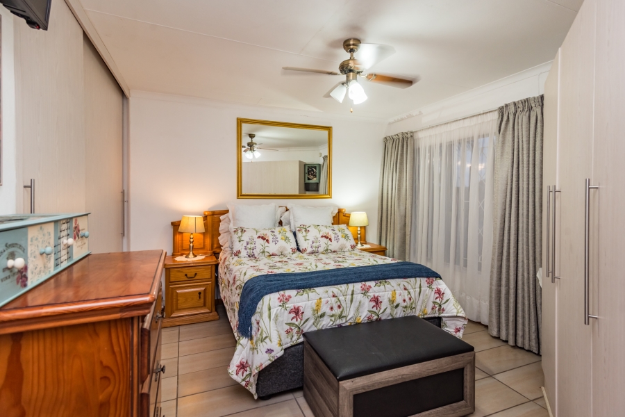 4 Bedroom Property for Sale in Noordheuwel Gauteng