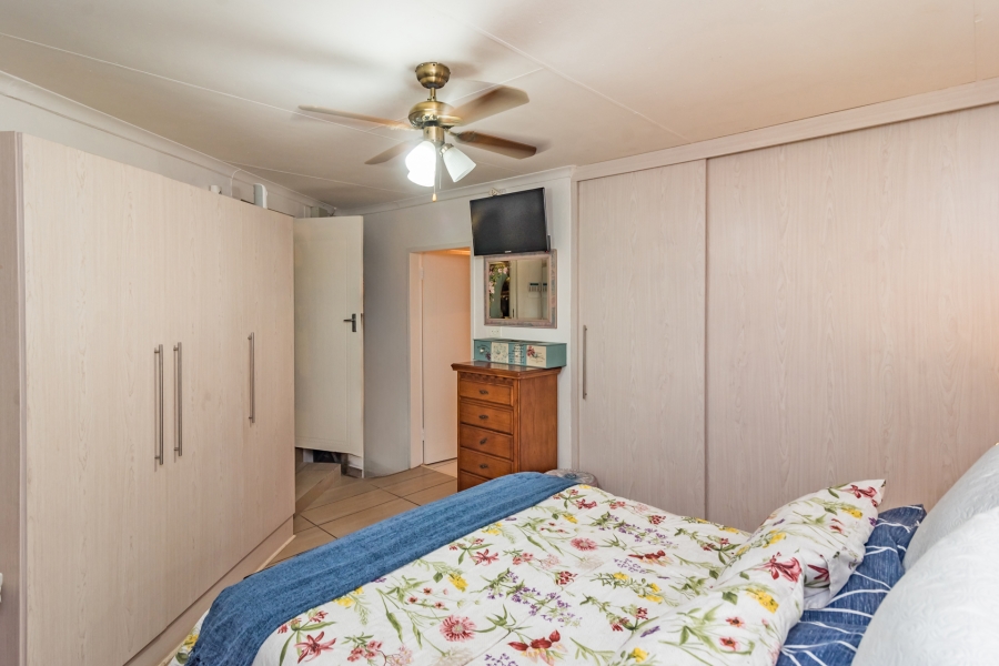 4 Bedroom Property for Sale in Noordheuwel Gauteng