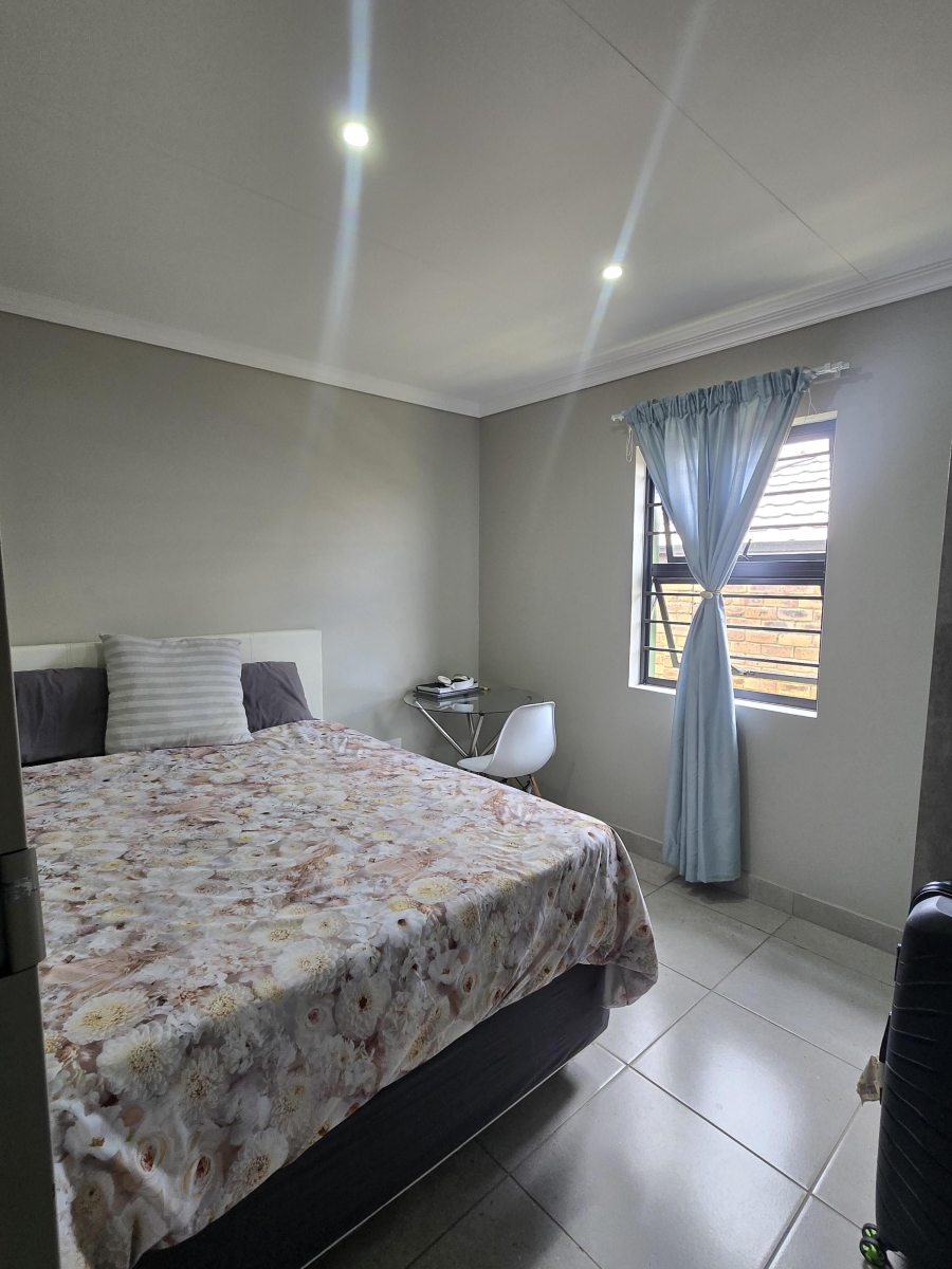 To Let 3 Bedroom Property for Rent in Lion Pride Gauteng