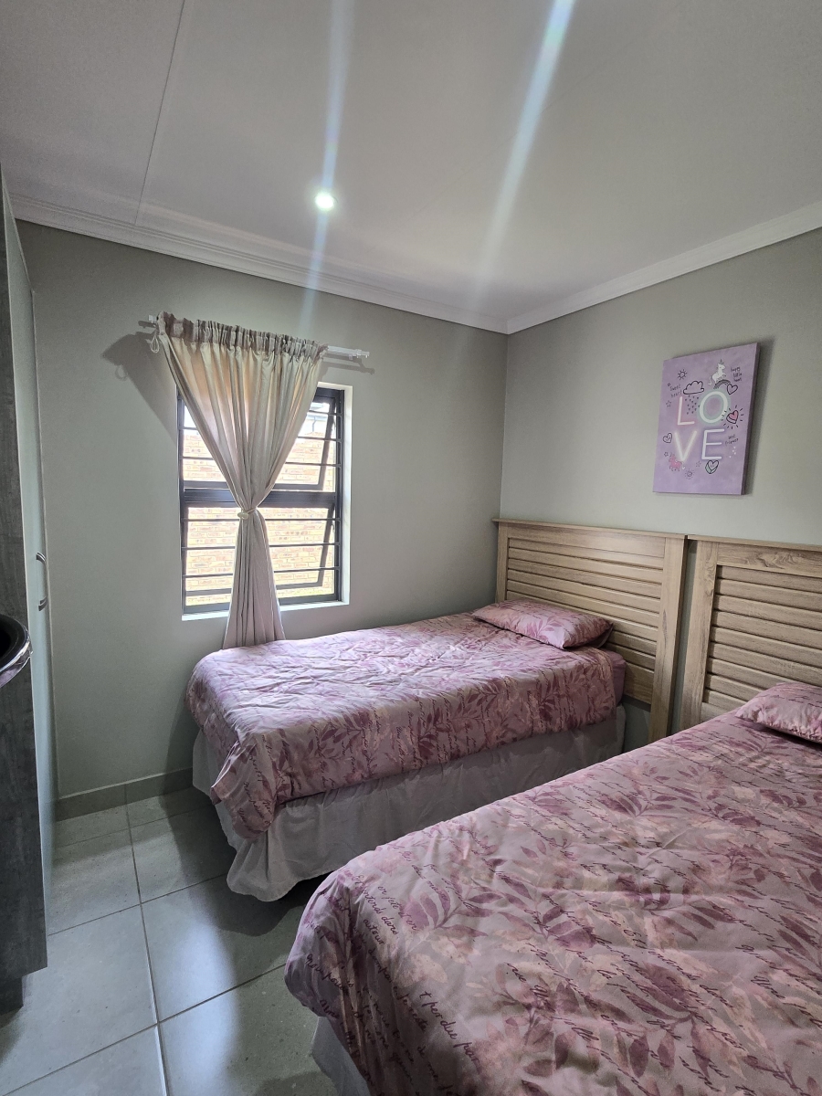 To Let 3 Bedroom Property for Rent in Lion Pride Gauteng