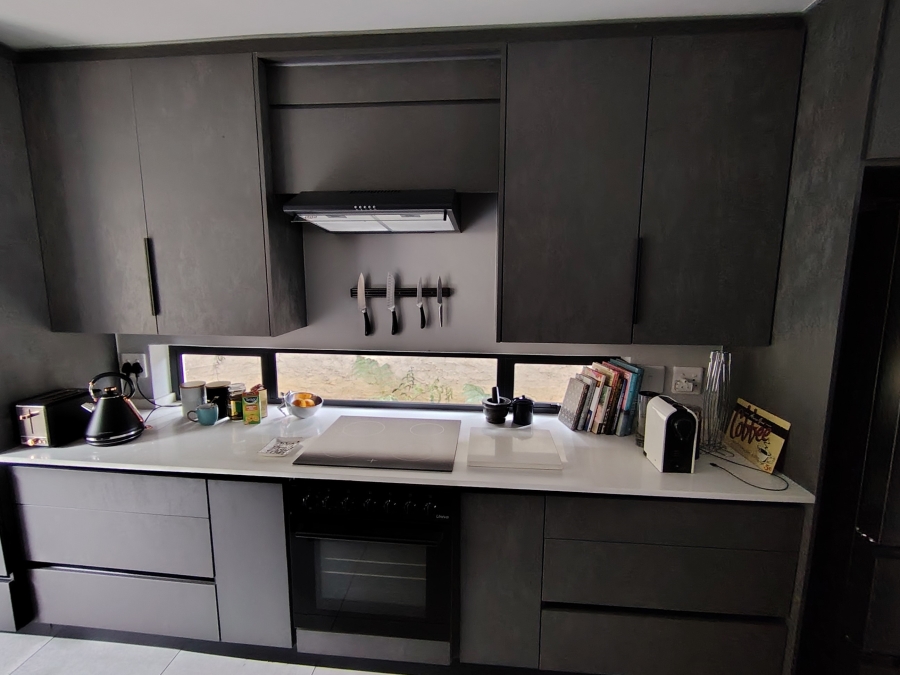 3 Bedroom Property for Sale in Equestria Gauteng