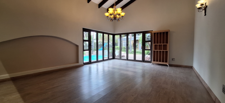 5 Bedroom Property for Sale in Vanderbijlpark SW 5 Gauteng