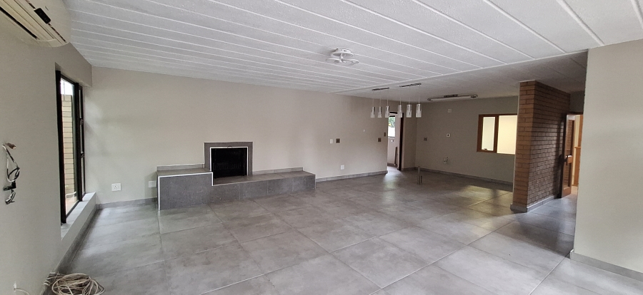 5 Bedroom Property for Sale in Vanderbijlpark SW 5 Gauteng