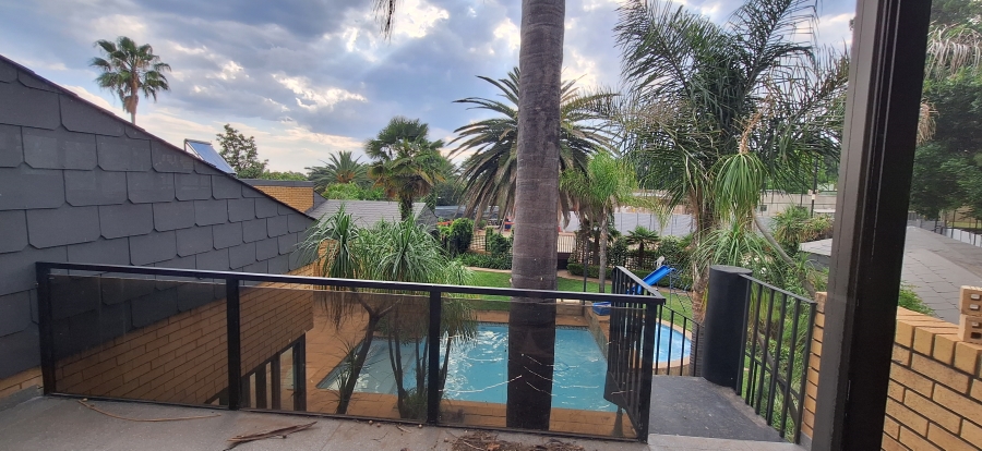 5 Bedroom Property for Sale in Vanderbijlpark SW 5 Gauteng