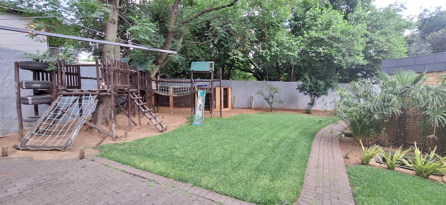 5 Bedroom Property for Sale in Vanderbijlpark SW 5 Gauteng