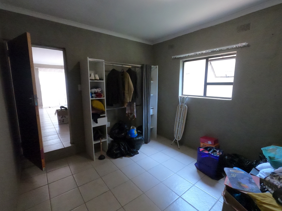 4 Bedroom Property for Sale in Kew Gauteng