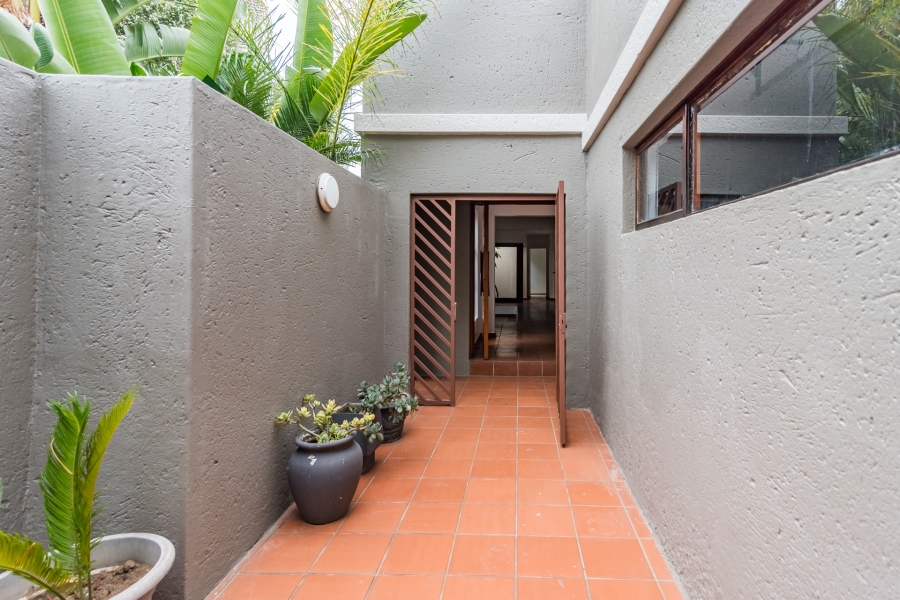 3 Bedroom Property for Sale in Magaliessig Gauteng