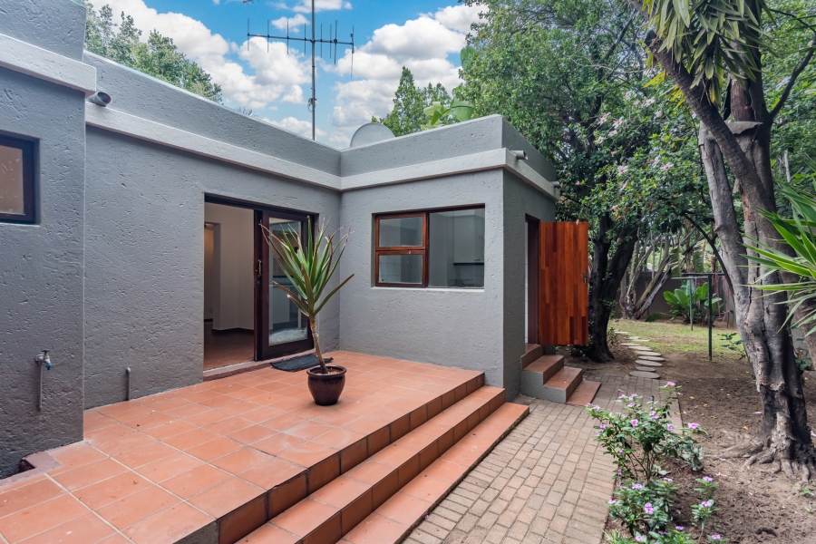 3 Bedroom Property for Sale in Magaliessig Gauteng