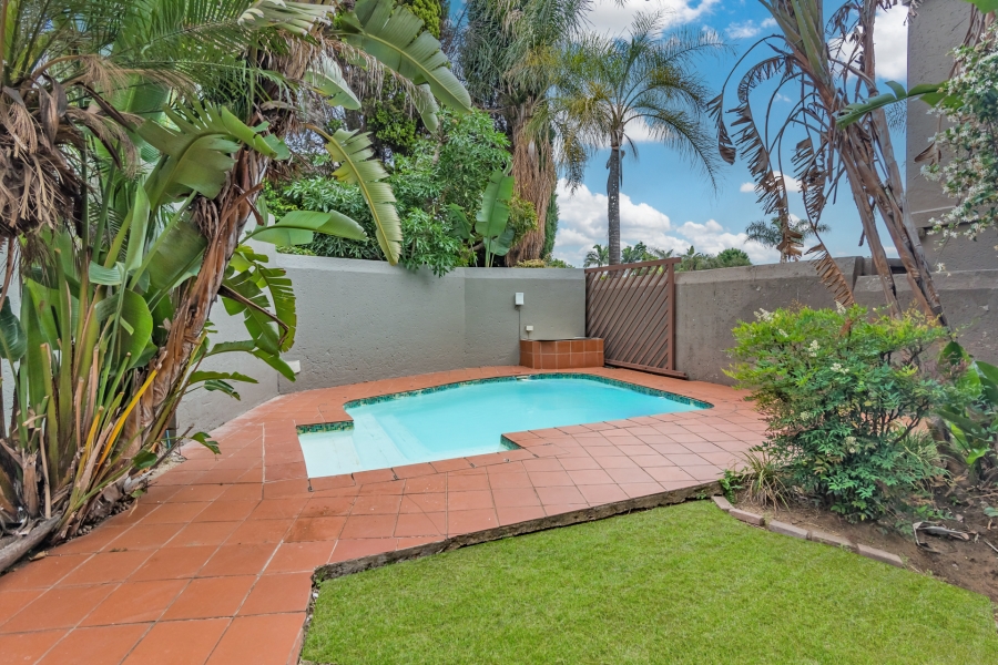 3 Bedroom Property for Sale in Magaliessig Gauteng