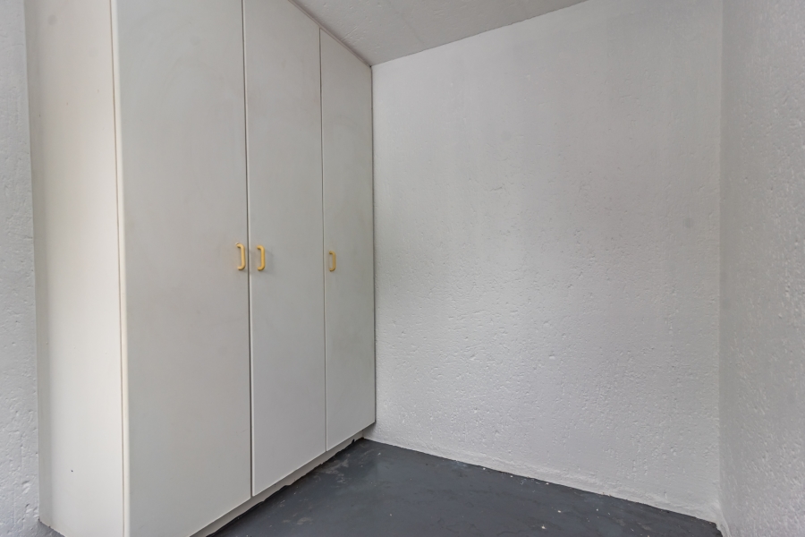 3 Bedroom Property for Sale in Magaliessig Gauteng