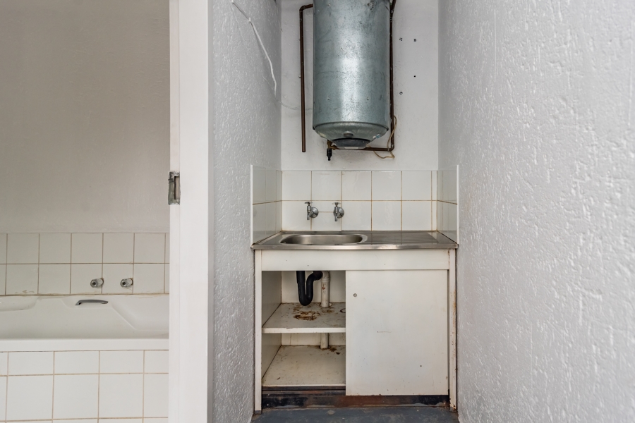 3 Bedroom Property for Sale in Magaliessig Gauteng