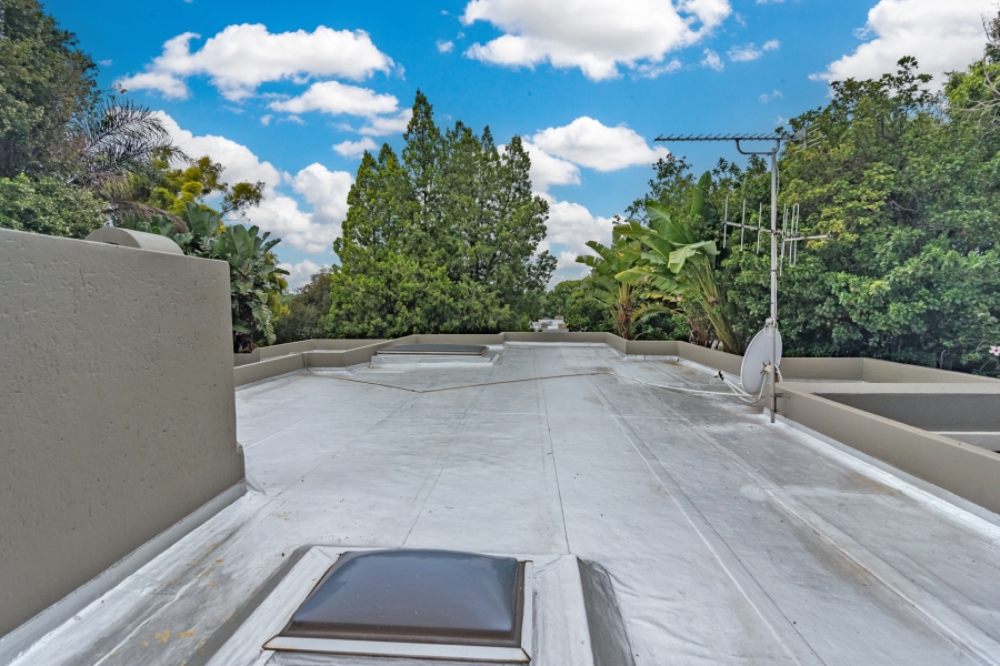 3 Bedroom Property for Sale in Magaliessig Gauteng