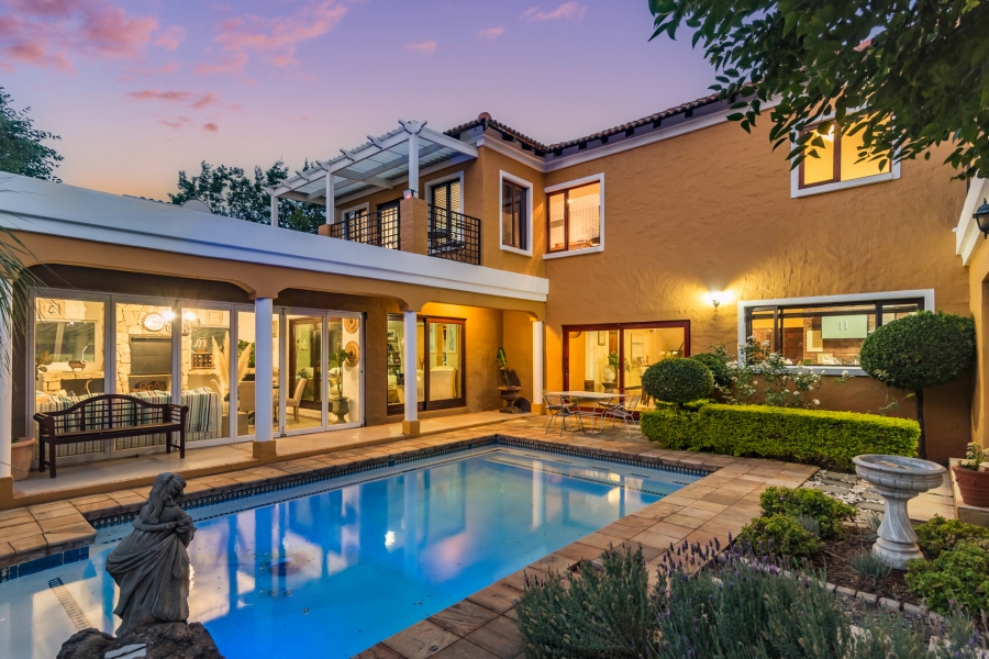 4 Bedroom Property for Sale in Ruimsig Country Estate Gauteng