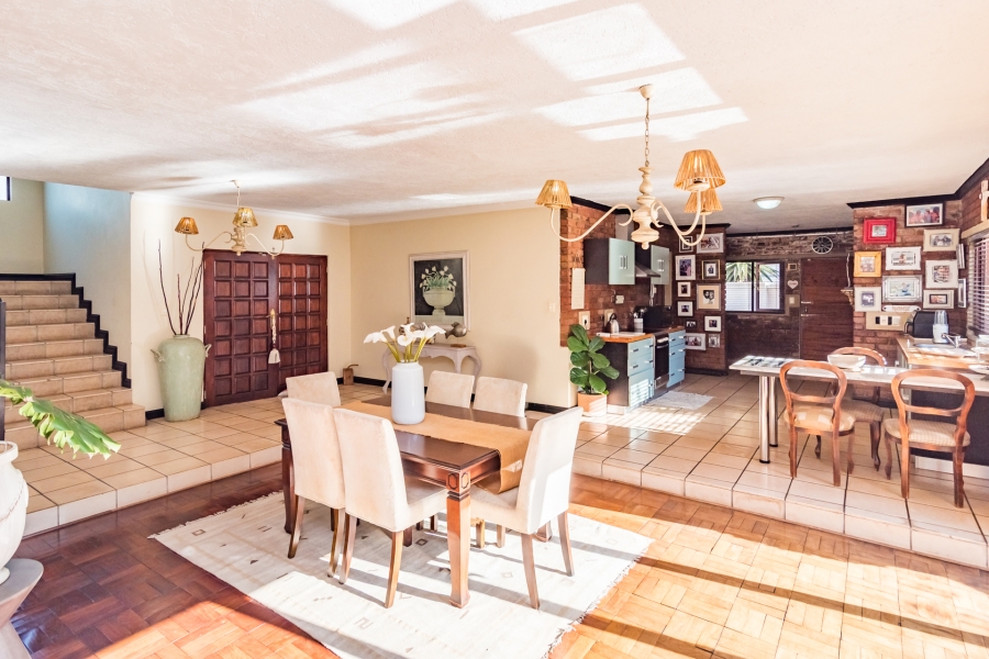 4 Bedroom Property for Sale in Ruimsig Country Estate Gauteng