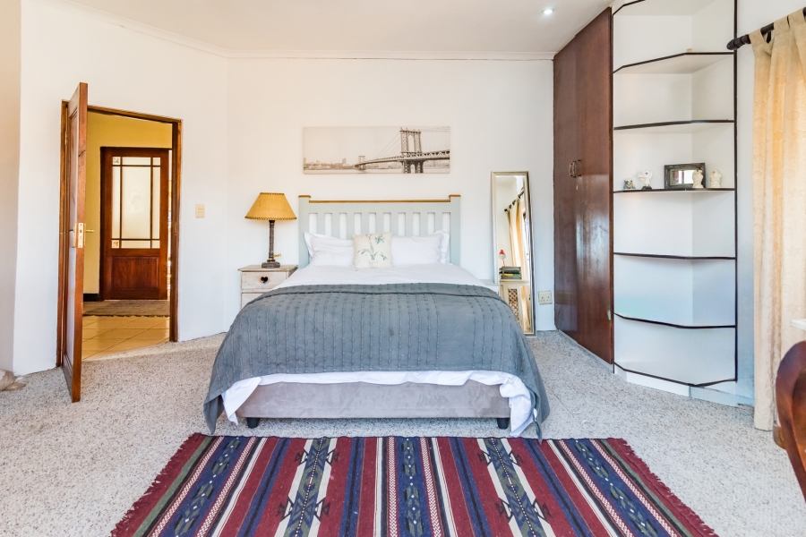 4 Bedroom Property for Sale in Ruimsig Country Estate Gauteng