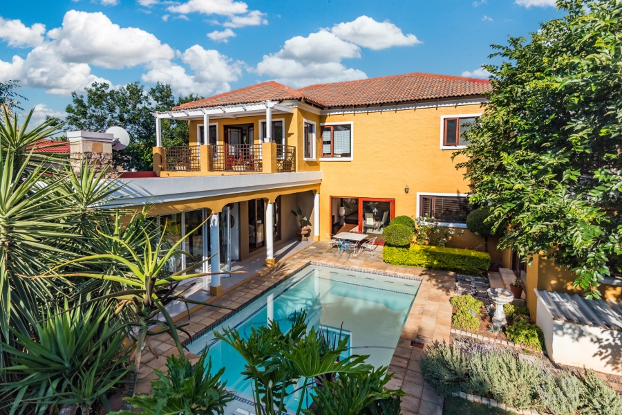 4 Bedroom Property for Sale in Ruimsig Country Estate Gauteng