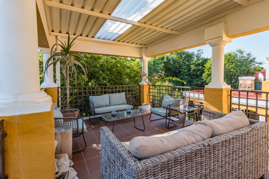 4 Bedroom Property for Sale in Ruimsig Country Estate Gauteng