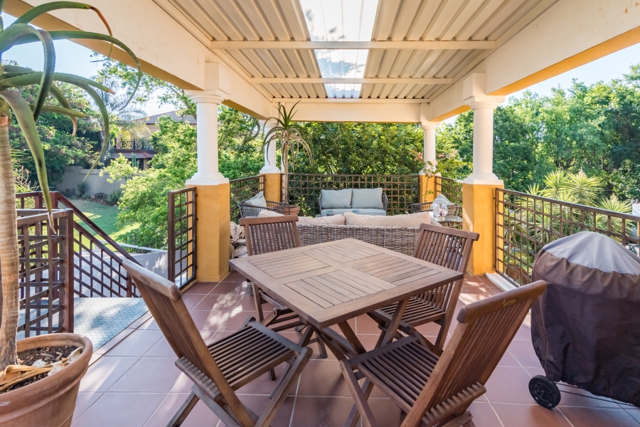 4 Bedroom Property for Sale in Ruimsig Country Estate Gauteng