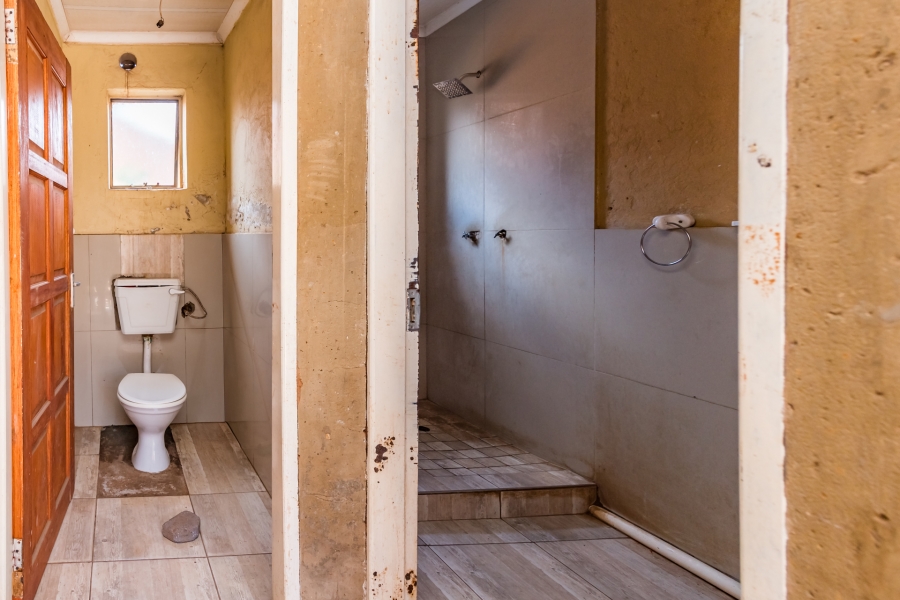 1 Bedroom Property for Sale in Mohlakeng Gauteng