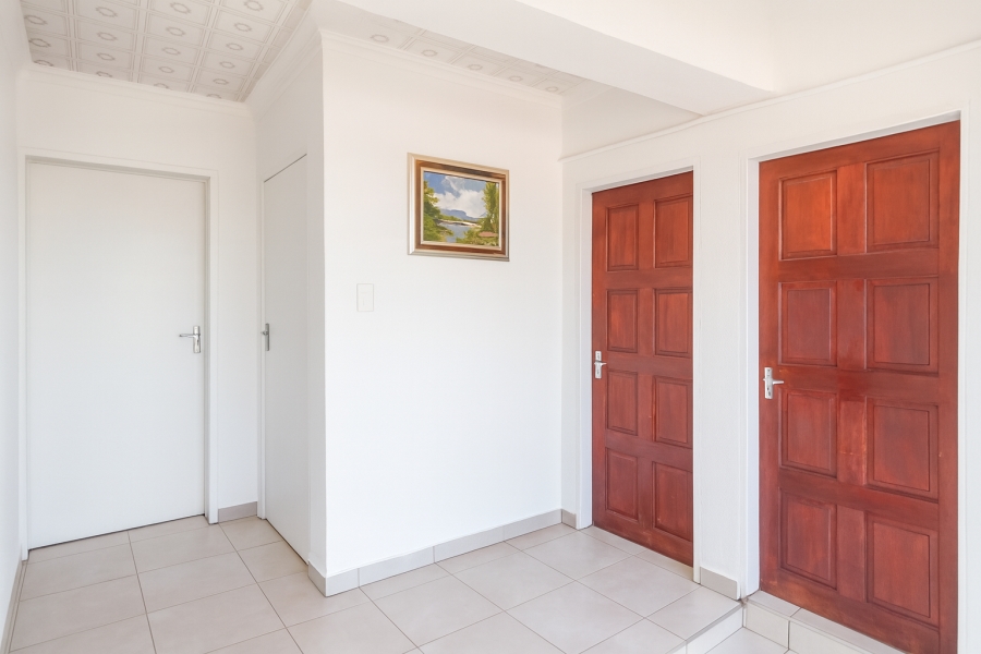 1 Bedroom Property for Sale in Mohlakeng Gauteng