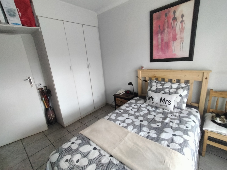 6 Bedroom Property for Sale in Theresa Park Gauteng