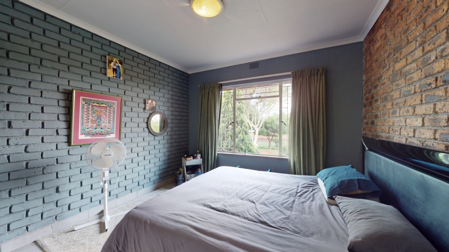 2 Bedroom Property for Sale in Dayanglen Gauteng