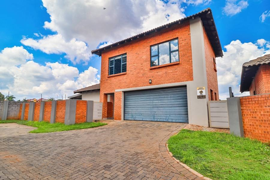 3 Bedroom Property for Sale in Montana Gauteng